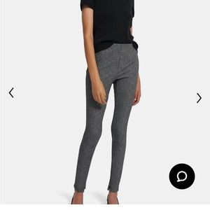 Theory Skinny Pants in Houndstooth Ponte. NWT $185 size P